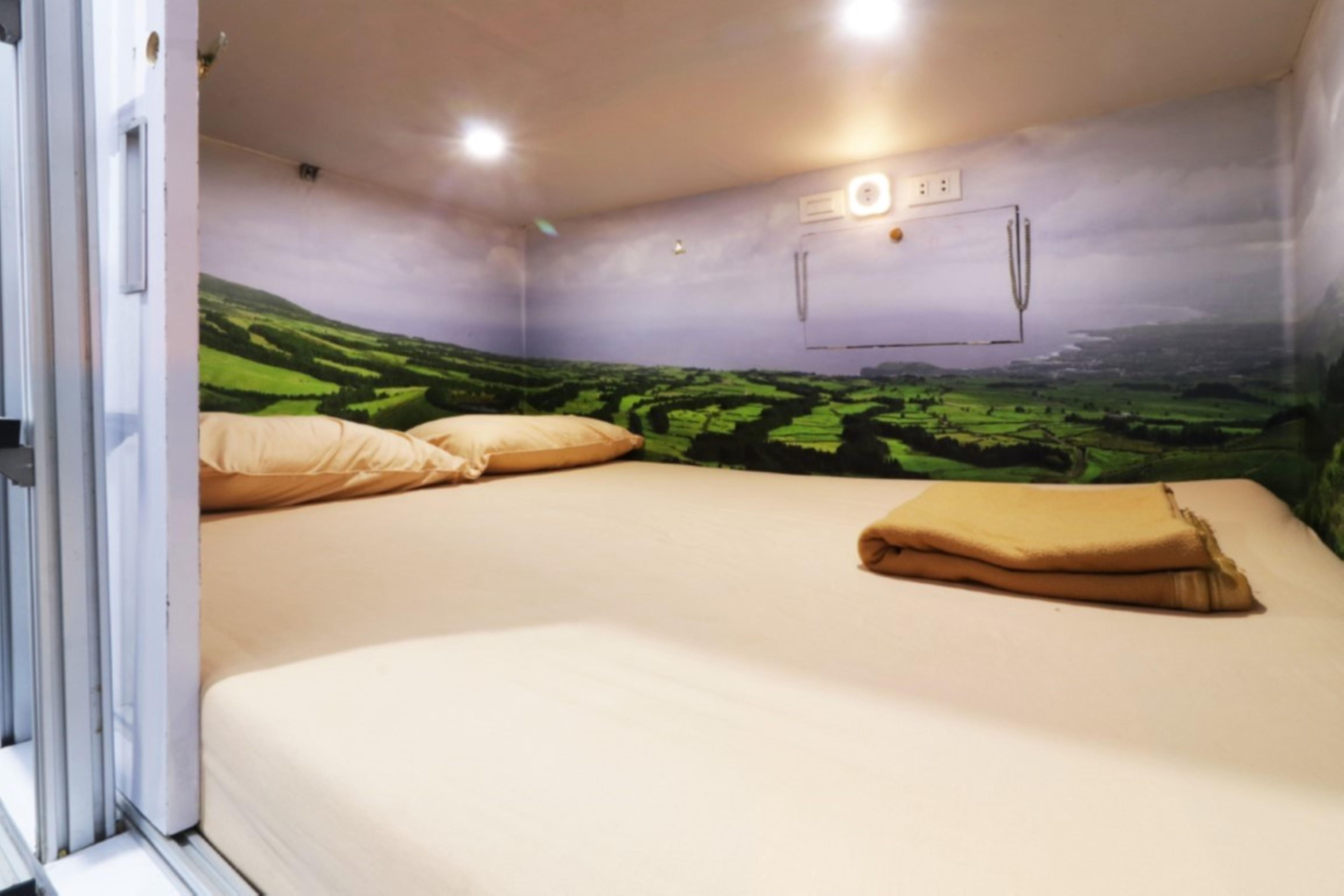 Inap At Capsule Thamrin Hotel Jakarta Luaran gambar