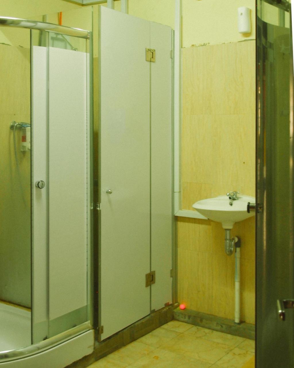 Inap At Capsule Thamrin Hotel Jakarta Luaran gambar